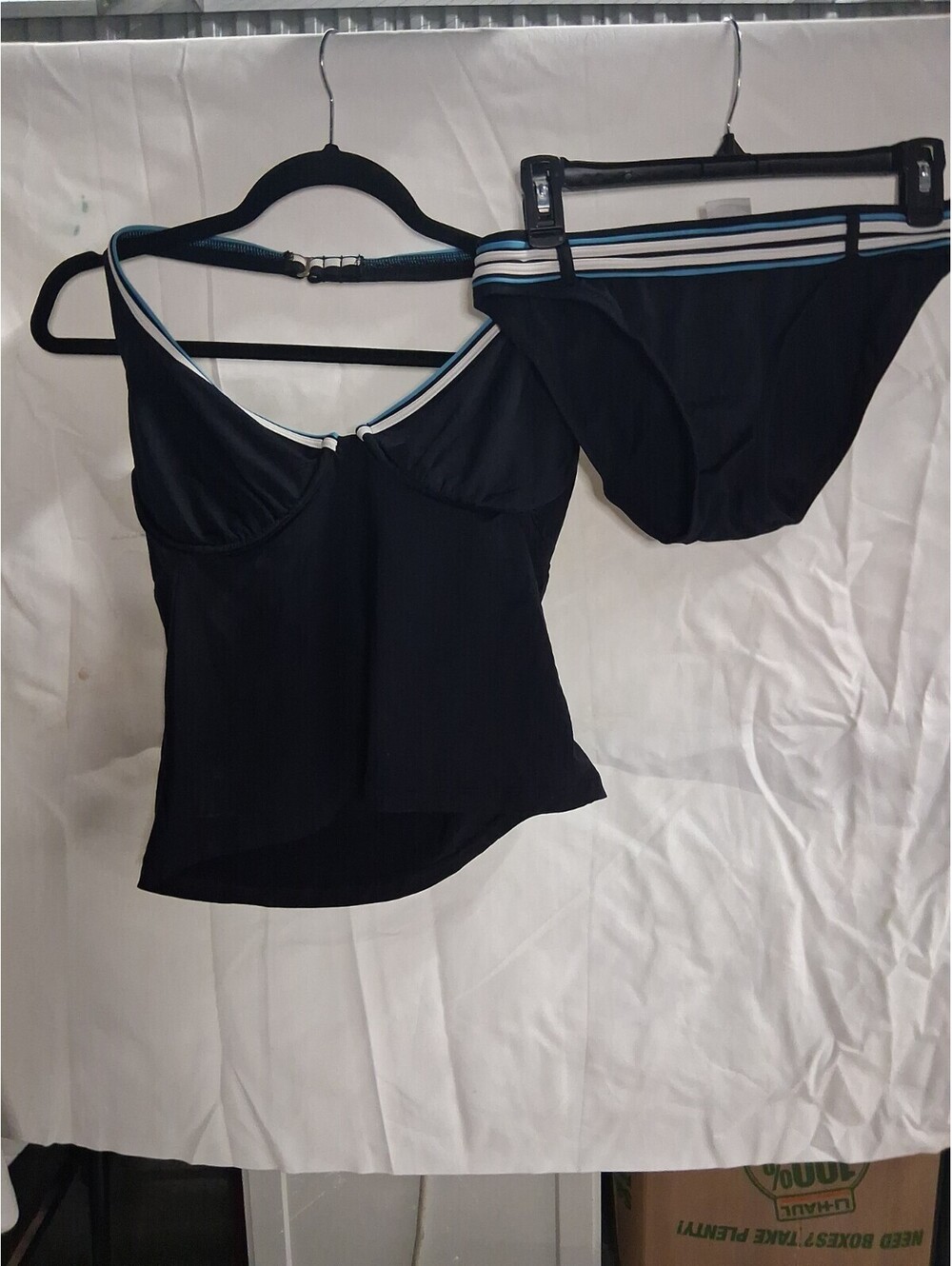 Jag Women’s Tankini Swimsuit Two Piece Size 36D Top & Size Small Bottom H2
